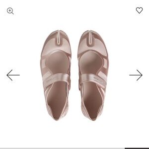 Skims rift Satin pink